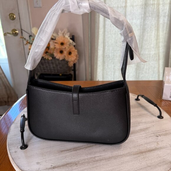 Black Shoulder Bag with Gold Hardware | Designer Inspired - Picture 12 of 16